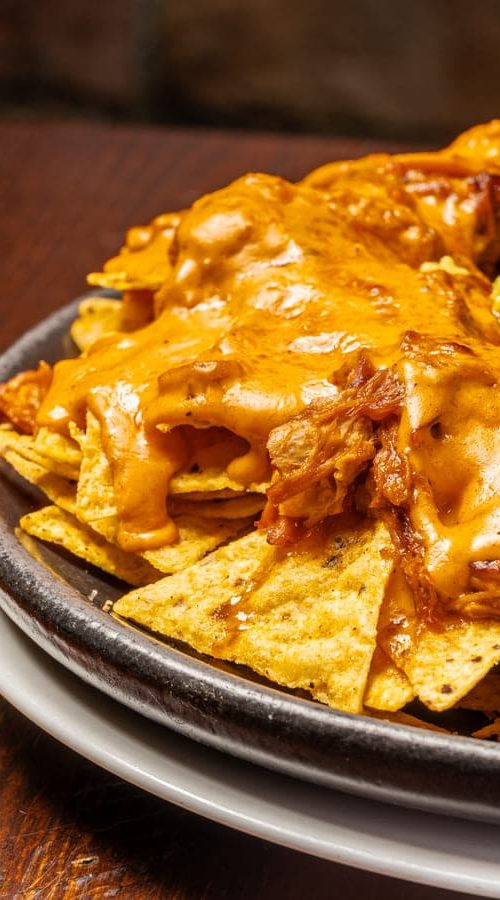 nachos caseros con pulled pork en el Ginlab